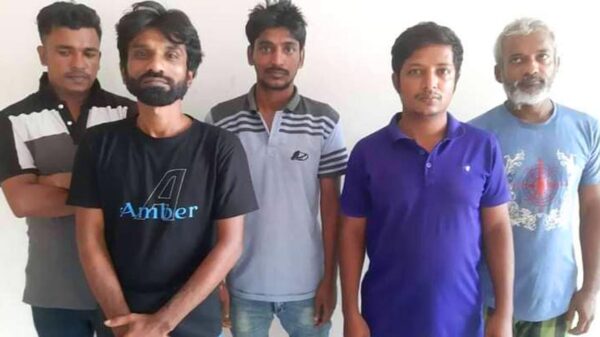 ফরিদপুরে ইয়াবা ট্যাবলেট সহ পাঁচ জন আটক