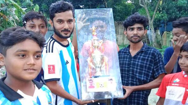 প্রীতি ফুটবল ম্যাচে পূর্বখাবাসপুর বয়েজের জয় লাভ