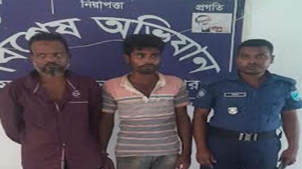 গাঁজাসহ দুই মাদক কারবারি আটক