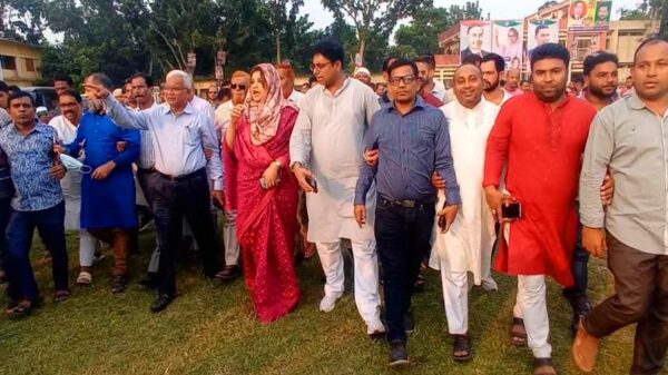 বাস-মিনিবাস মালিক সমিতি পুতুল নাচের মতো নাচছে.......জাহিদ হোসেন