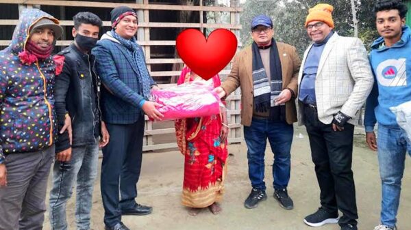 ডুমাইন ওয়েলফেয়ার সোসাইটির শীতবস্ত্র বিতরণ