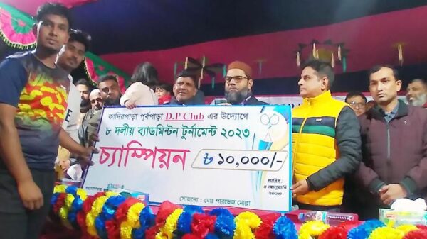 মধুখালীতে ৮দলীয় ব্যাডমিন্টন টুর্নামেন্টের ফাইনাল খেলা অনুষ্ঠিত