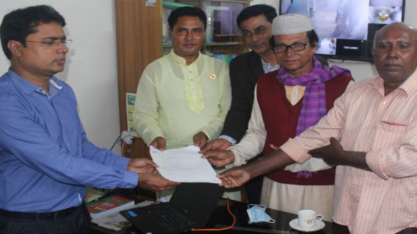 কৃষ্ণনগর ইউপি নির্বাচনে চেয়ারম্যান প্রার্থী হিসাবে মনোনয়ন জমা দিলেন মো: গোলাম মোস্তফা