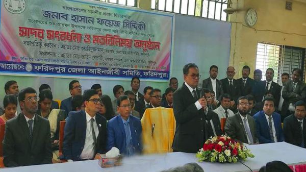 বিচার প্রত্যাশীদের ন্যায়বিচার পেতে খেয়াল রাখতে হবে -প্রধান বিচারপতি