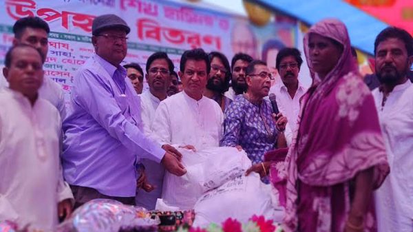 হা-মীম গ্রুপের সৌজন্যে প্রধানমন্ত্রীর ঈদ উপহার বিতরণ