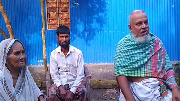 ছেলের ফাঁসির খবর জানেন না মহিউদ্দিনের শতবর্ষী মা
