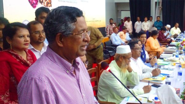 বাংলাদেশ এখন খাদ্যে স্বয়ংসম্পূণ ---কৃষিমন্ত্রী আব্দুর রাজ্জাক