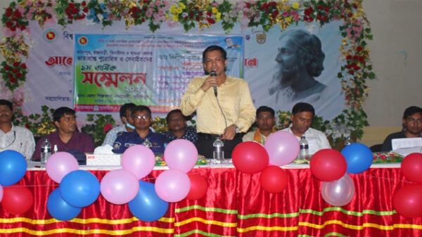 ফরিদপুরে ভাতাপ্রাপ্ত পুরোহিত ও সেবাইতদের বার্ষিক সম্মেলন অনুষ্ঠিত