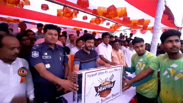 সদরপুরে শেখ রাসেল স্টেডিয়াম করা হচ্ছে -এমপি নিক্সন চৌধুরী