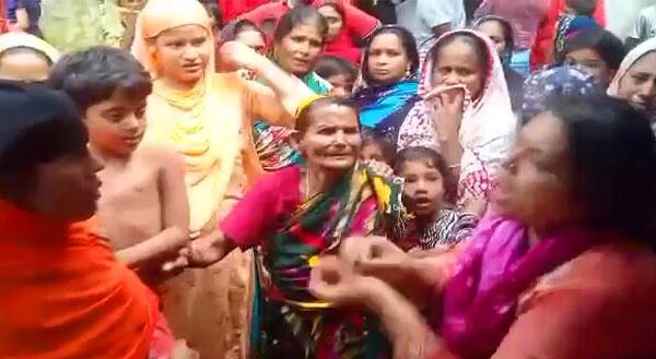 ভাঙ্গায় ২ সন্তানের জননীর ঝুলন্ত লাশ উদ্বার