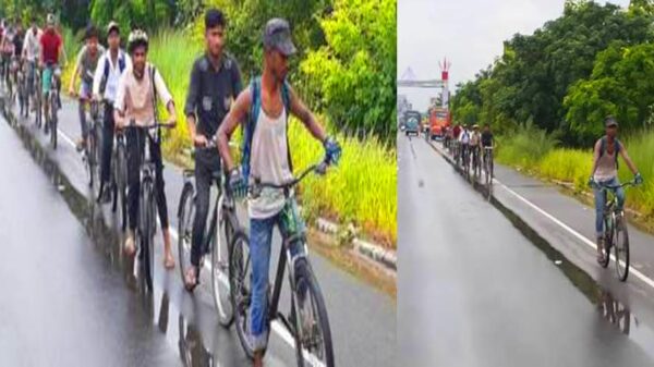 সাইকেল চালিয়ে স্বপ্নের পদ্মা সেতুতে ১১ কিশোর