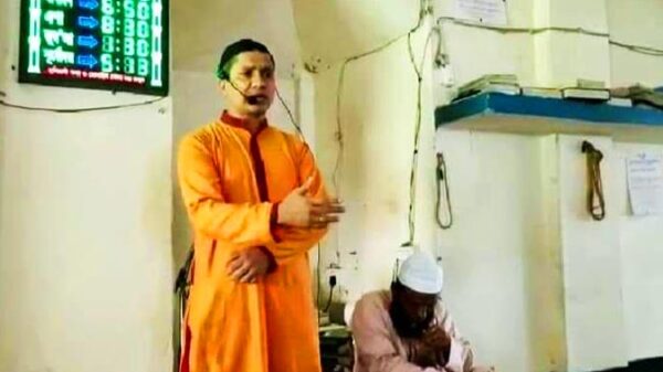 সমসাময়িক বিষয় নিয়ে এবার মসজিদে ভাঙ্গা থানা পুলিশ