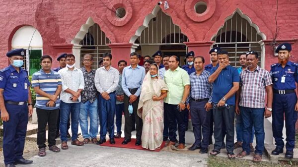 ফরিদপুরে ঈশান ভবনের উদ্বোধন