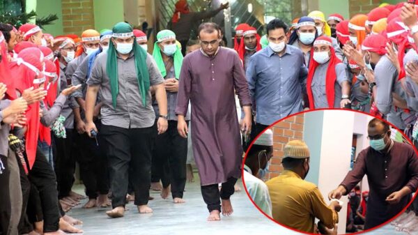 চন্দ্রপাড়া দরবারে জাকেরানদের মাঝে অনুদান প্রদান