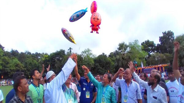মধুখালীতে গোল্ডকাপ ফুটবল টুর্ণামেন্টের উদ্বোধন