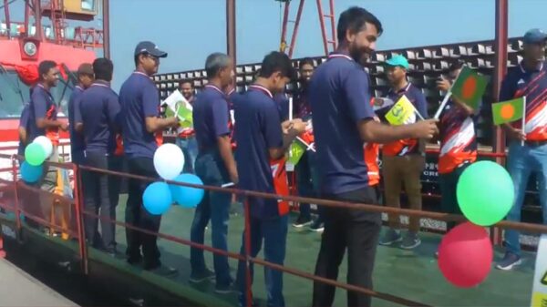 পরীক্ষামূলক ভাবে পদ্মা সেতু দিয়ে রেল চলাচল শুরু
