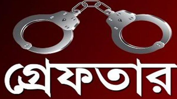 বোয়ালমারী বোমা বিস্ফোরণের ঘটনায় বিএনপির ৮ নেতাকর্মী গ্রেফতার