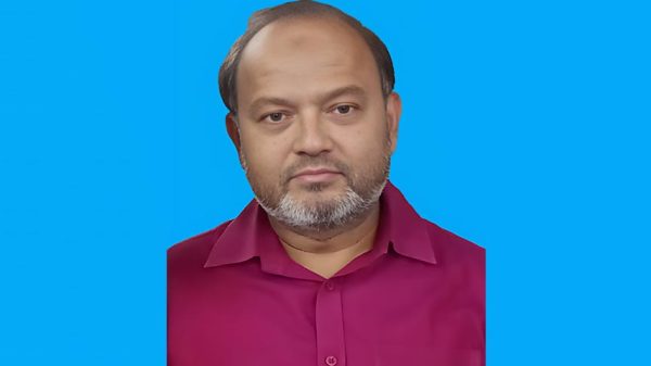 পবিত্র ওমরা হজ্ব পালনে সৌদি যাচ্ছেন ডাঃ সায়াদ