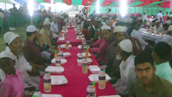 ভাঙ্গায় হাজী আঃ করিম ও বেগম ফাউন্ডেশনের আয়োজনে ইফতার মাহফিল