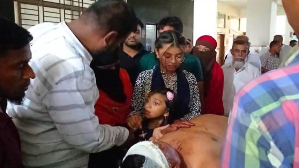 সন্ত্রাসী হামলায় জেলা পরিষদের সদস্য গুরুতর আহত