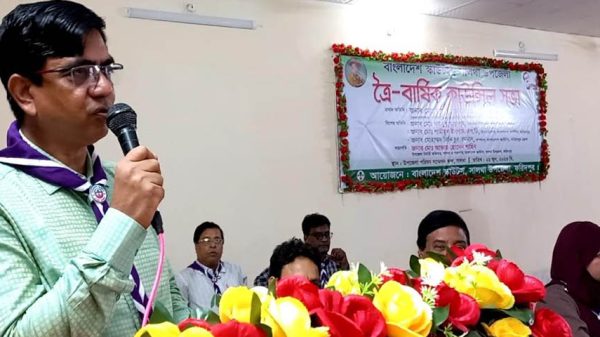 টাকার অভাবে কোন শিক্ষার্থীর পড়ালেখা বন্ধ হবে না: জেলা প্রশাসক