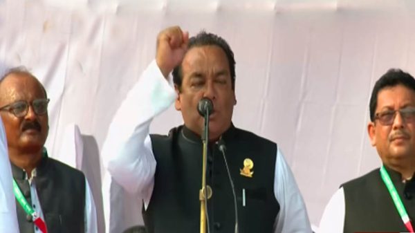 আমরা নিজেদের মধ্যেকার সব ভেদাভেদ ভুলে গিয়ে নৌকার প্রার্থীদের জয়ী করবো... শামিম হক