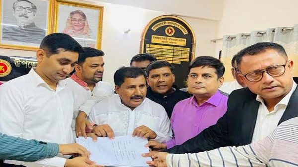 মধুখালীতে আব্দুর রহমানের পক্ষে মনোনয়নপত্র দাখিল