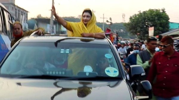ফরিদপুরে এক নারীসহ ২৬ প্রার্থীর মনোনয়নপত্র দাখিল