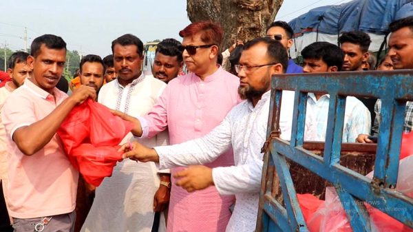 মেট্রোরেল উদ্বোধনী অনুষ্ঠানে যোগ দিতে যাওয়া ফরিদপুরের আ’লীগ নেতাদের পাশে কাজী আব্দুস সোবহান