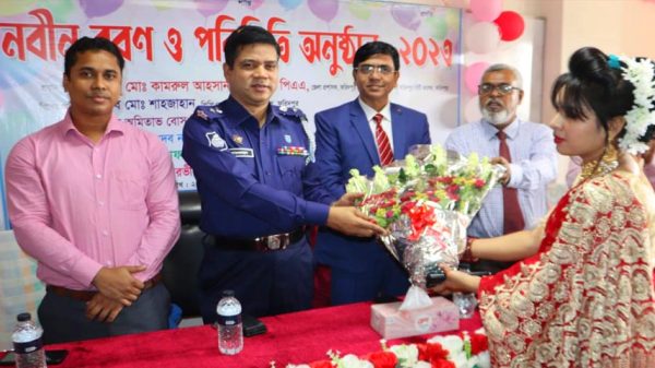 ফরিদপুর সিটি কলেজে নবীন বরণ অনুষ্ঠিত