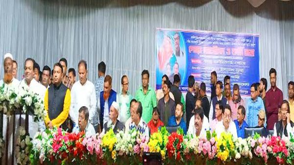 ফরিদপুরে পৌর আওয়ামী লীগের ‌সেন্টার কমিটি গঠন নিয়ে কর্মী সভা অনুষ্ঠিত