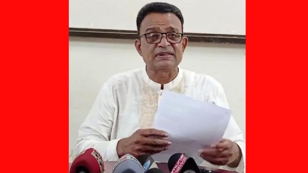 টিভিতে সাক্ষাৎকার দেওয়ার পর অবস্থান পাল্টালেন বিএনপি নেতা রউফউন্নবী