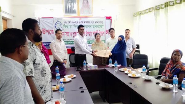 বোয়ালমারীতে মা দিবস পালিত